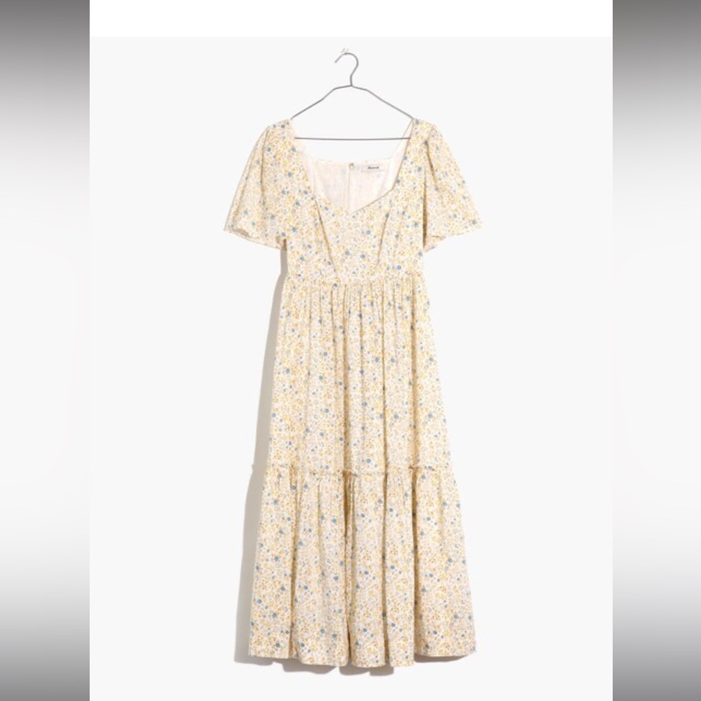 Flutter-Sleeve Tiered Maxi Dress in Folkmagic Floral